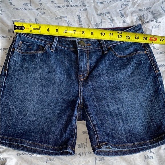 Banana Republic Blue Jean Shorts Medium Wash - Picture 8 of 10